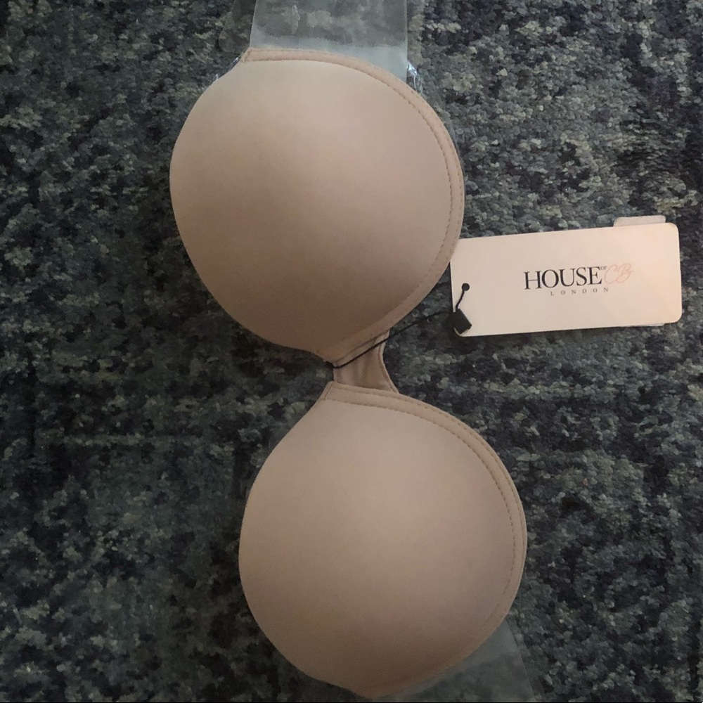 Backless Sticky Bra NWT size D